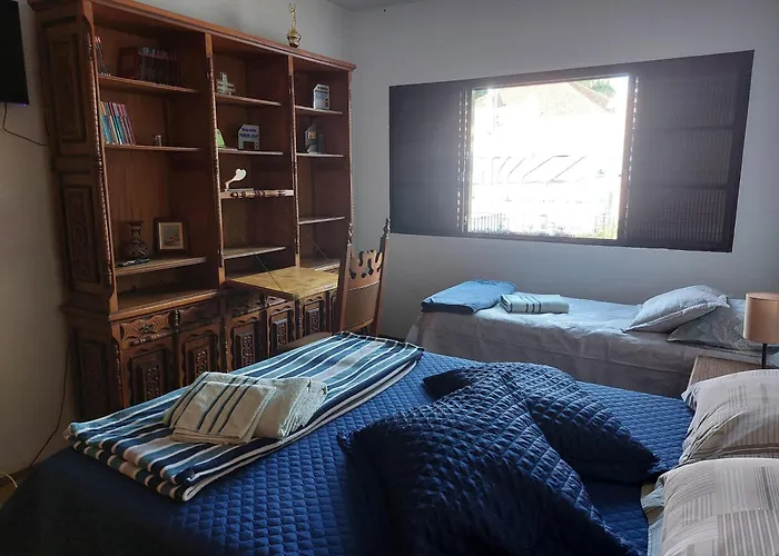 Suites Em Rua Principal De Socorro-Sp