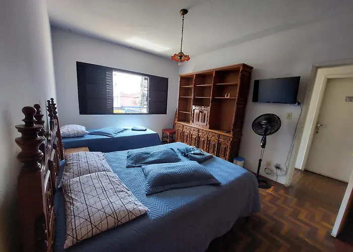 Suites Em Rua Principal De Socorro-Sp